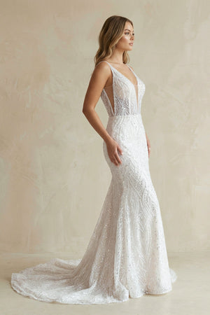 Mermaid Lace Deep V Long Wedding Dress in Ivory - SHE IS ME Wedding Dresses