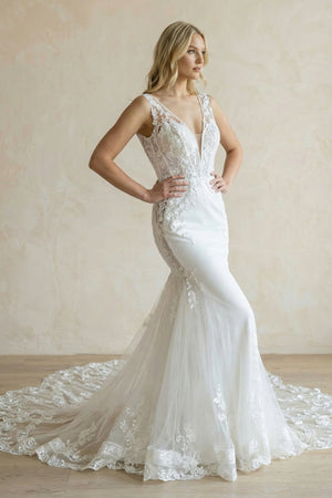 Mermaid V - Neck Long Sleeves Wedding Dress in White - SHE IS ME Wedding Dresses