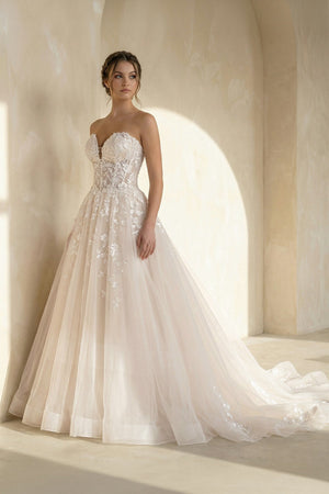 Sweetheart Tulle Ball Gown With Appliques in White and Nude - SHE IS ME Wedding Dresses
